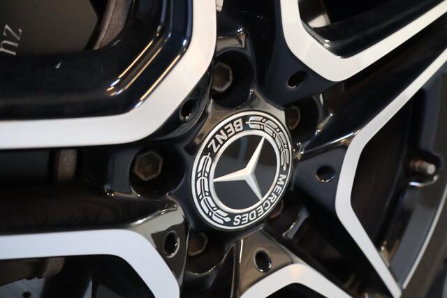 Mercedes-Benz A-KLASSE 250 e Business Solution AMG Limited Pano/LED/Keyless/Camera/Elek. stoelen/Dodehoek/18"/