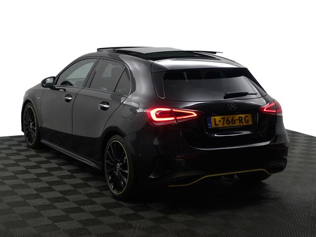 Mercedes-Benz A-KLASSE 200 AMG Premium Plus Aut- Panoramadak, Sfeerverlichting, 360 Camera, Night Edition Package, Xenon Led