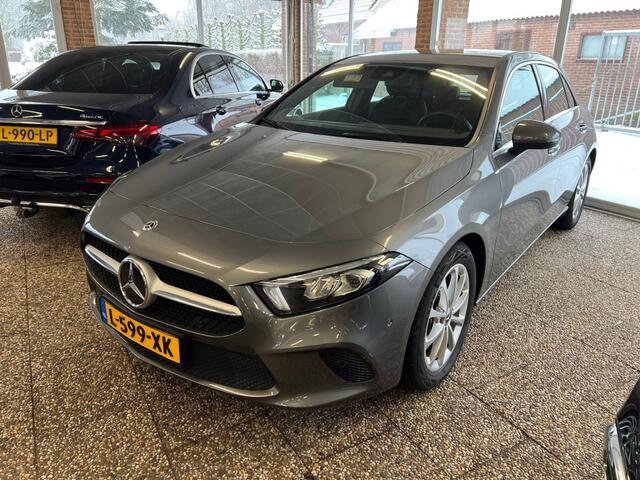Mercedes-Benz A-KLASSE A 200 Progressive