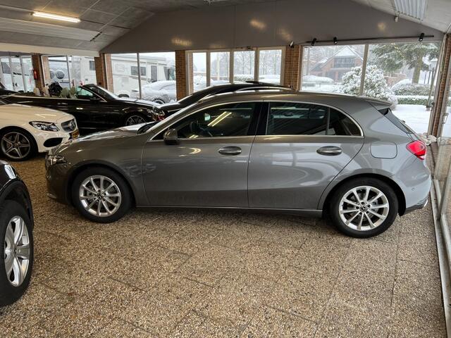 Mercedes-Benz A-KLASSE A 200 Progressive