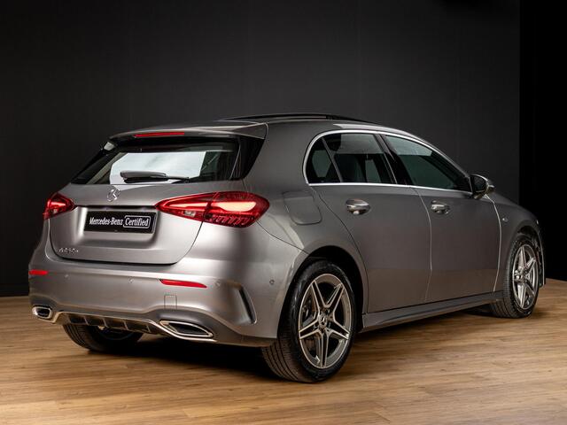 Mercedes-Benz A-KLASSE Hatchback 250 e AMG Line Panorama dak