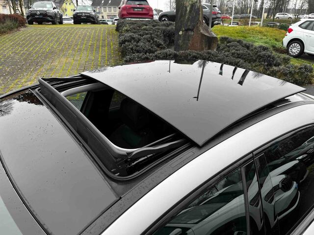 Mercedes-Benz A-KLASSE 250 4MATIC Premium Plus AMG Pano matrix LED 19-inch Burmester ACC Keyless 360° Camera Memory