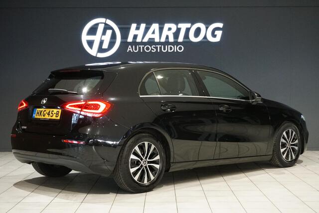 Mercedes-Benz A-KLASSE 180 136PK + WIDE SCREEN / CAMERA / STOELVERWARMING /