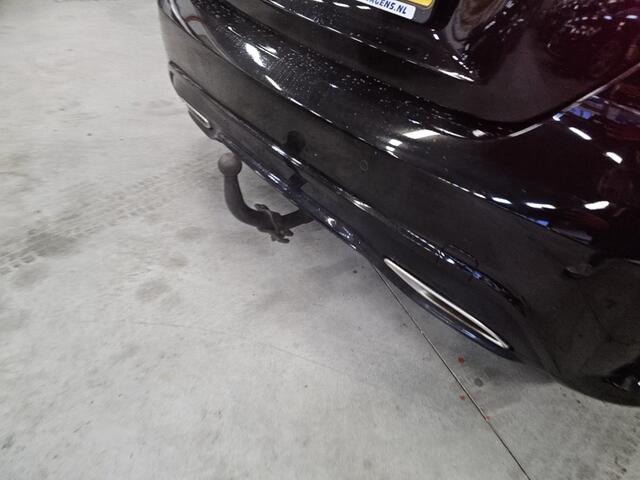 Mercedes-Benz A-KLASSE 180 AMG | Geen import | Trekhaak | AMG