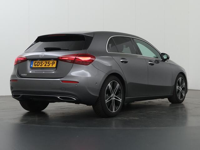 Mercedes-Benz A-KLASSE 180 Star Edition Luxury Line | Widescreen | Multibeam | Sfeerverlichting | Stoelverwarming |