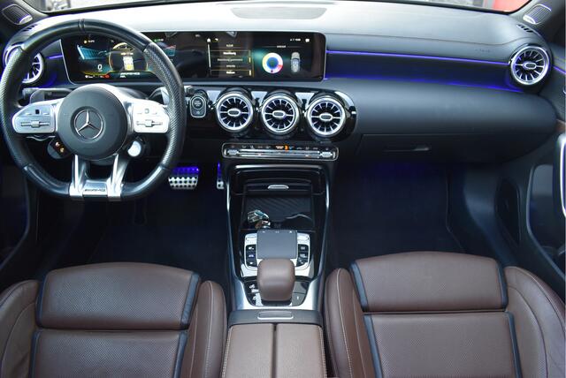 Mercedes-Benz A-KLASSE AMG 35 4MATIC Edition 1 Panorama, Schaalstoelen, Burmester, Memory, Sfeer, 360* camera,