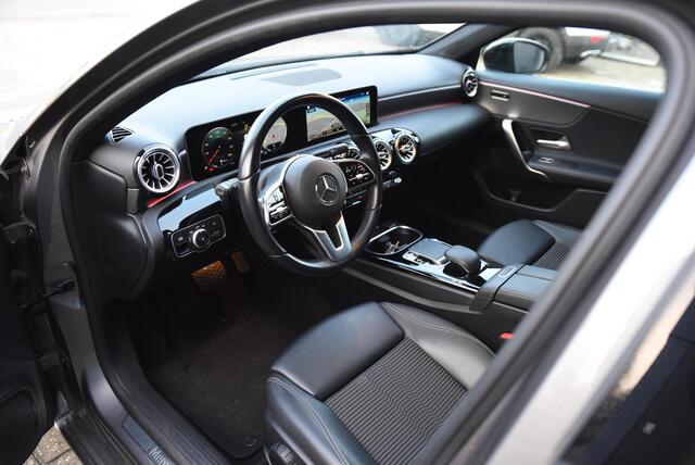 Mercedes-Benz A-KLASSE 200 Launch Edition Premium Plus