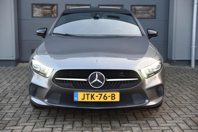 Mercedes-Benz A-KLASSE 200 Launch Edition Premium Plus