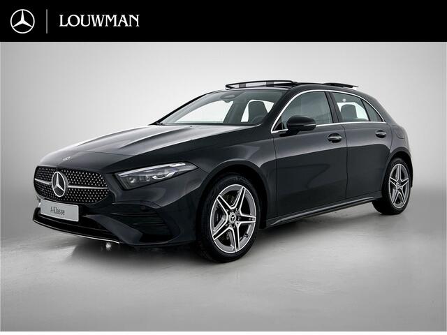 Mercedes-Benz A-KLASSE 250 e Business Solution AMG | Panoramaschuifdak | Stoelverwarming | Multibeam LED | Smartphone integratie | Sfeerverlichting 64 kleuren | Extra USB-poorten |