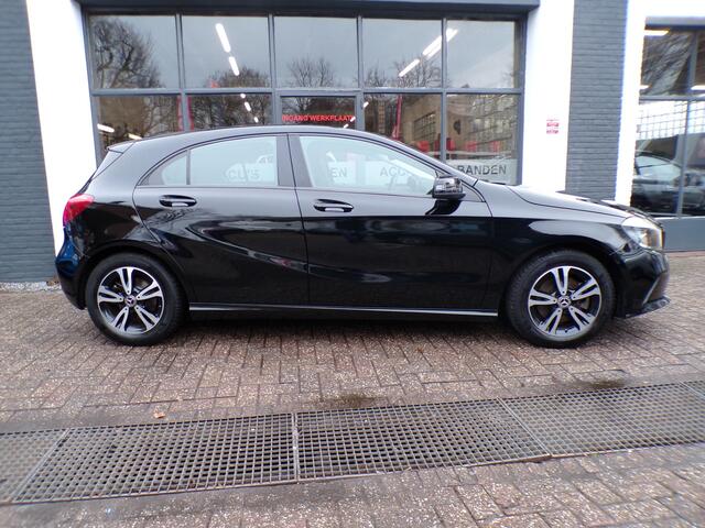 Mercedes-Benz A-KLASSE 160 Black Star TOP STAAT,GOED ONDERHOUDEN!
