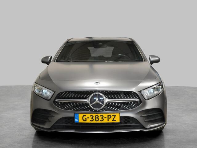 Mercedes-Benz A-KLASSE 160 Business Solution AMG | Matte lak | Virtual cockpit | Camera | Carplay | Volledig Widescreen