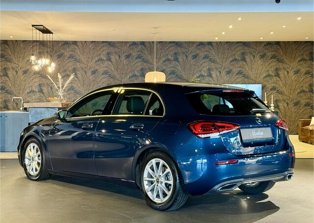 Mercedes-Benz A-KLASSE 180 Automaat I WideScreen I NL Auto I NIEUW!