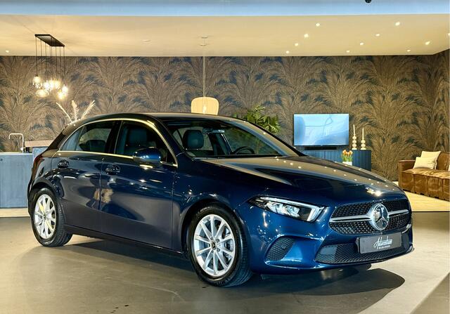 Mercedes-Benz A-KLASSE 180 Automaat I WideScreen I NL Auto I NIEUW!