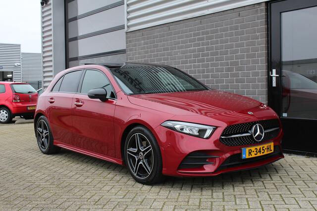 Mercedes-Benz A-KLASSE 180 AMG Line / Panoramadak / Keyless / N.A.P.
