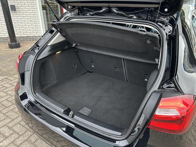 Mercedes-Benz A-KLASSE 180 | Stoelverwarming | Achteruitrijcamera |