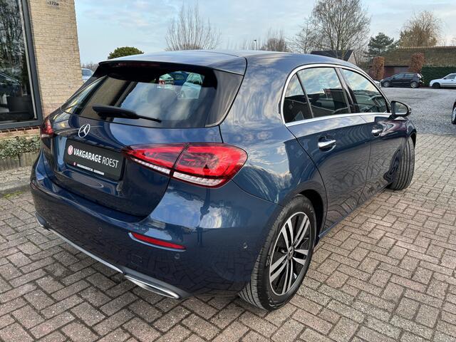 Mercedes-Benz A-KLASSE 180 Luxury Line Automaat Full LED / Navigatie / Camera