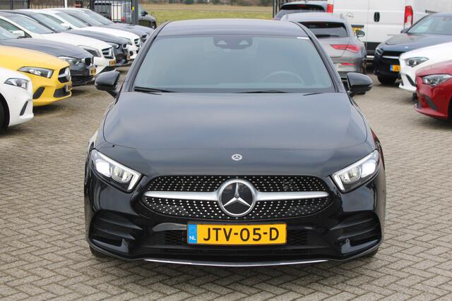 Mercedes-Benz A-KLASSE 250e AUT8 AMG Limited NAVI SFEER