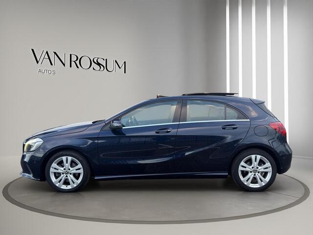 Mercedes-Benz A-KLASSE A 180 Urban PANO Automaat Stoelverwarming 1e Eigenaar