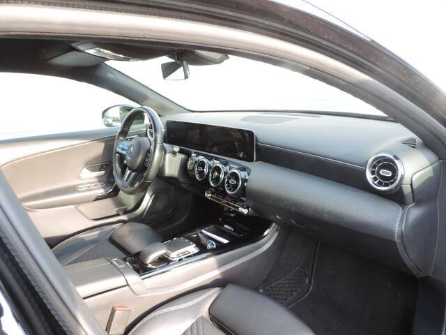 Mercedes-Benz A-KLASSE 200 Business Solution AMG