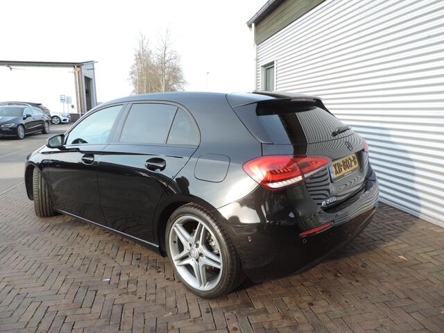 Mercedes-Benz A-KLASSE 200 Business Solution AMG