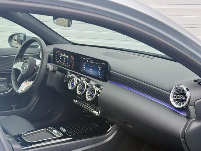 Mercedes-Benz A-KLASSE 250 e Star Edition Luxury Line | Panoramadak | Sfeerverlichting |