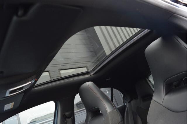 Mercedes-Benz A-KLASSE 180 Business Solution AMG | PANO | CAMERA | KEYLESS | SFEERVERLICHTING |