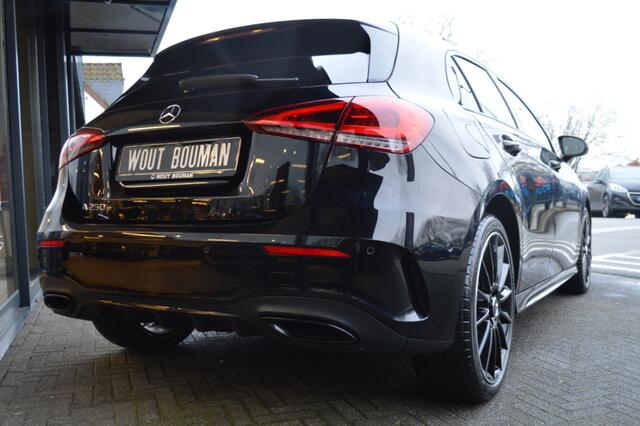 Mercedes-Benz A-KLASSE 250 e AMG Led Panorama Widescreen Sfeer Camera Night Pdc