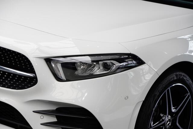 Mercedes-Benz A-KLASSE 250e AMG Line Leer Navi Camera Climate Stoelverwarming PTS LM velgen EQ BTW auto!