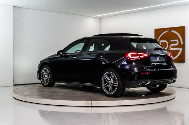 Mercedes-Benz A-KLASSE 250 e AMG 218PK | Pano | Sfeer | LED | Stoelverw. | Keyless | 12 MND Garantie