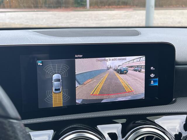 Mercedes-Benz A-KLASSE 250 e AMG Premium Plus | Pano | NAP | Sfeerverl | Burmester | Camera | Stoelverw |