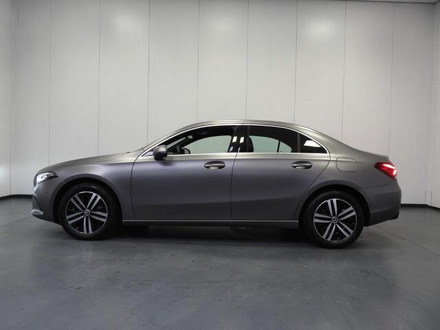 Mercedes-Benz A-KLASSE A250e Luxury Limited LEER/CAMERA/SFEER/TREKH./17"LMV!