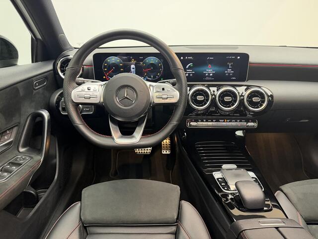 Mercedes-Benz A-KLASSE 180 Business Solution AMG Night Upgrade | Panodak | Carplay