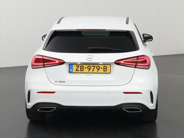 Mercedes-Benz A-KLASSE 180 Business Solution AMG Night Upgrade | Widescreen | Night | Sfeerverlichting | Stoelverwarming |