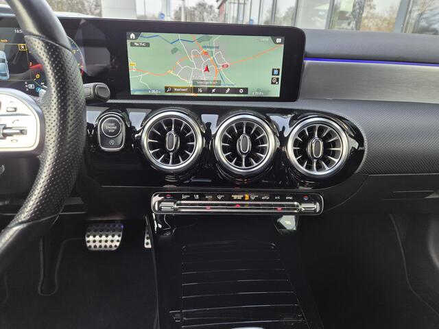 Mercedes-Benz A-KLASSE 180 Business Solution AMG | Automaat | Navigatie | Night pakket |
