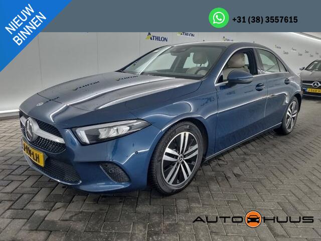 Mercedes-Benz A-KLASSE 180d Business Sol. Luxury Line | Navi | Camera | Sfeer Verlichting
