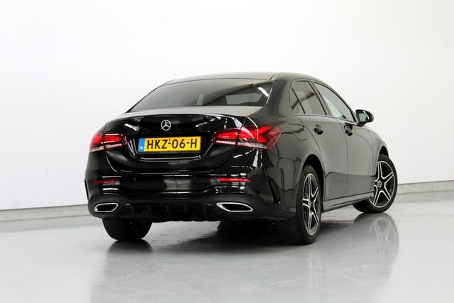 Mercedes-Benz A-KLASSE 250 e AMG Line 161PK, RIJKLAAR | PLUG-IN HYBRIDE | AUTOMAAT | ELEC-ACHTERKLEP | ALCANTARA/LEER