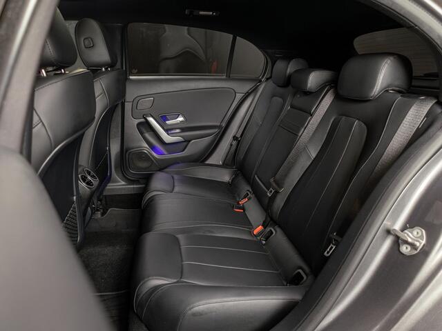 Mercedes-Benz A-KLASSE Hatchback 180 Business Solution Luxury Panorama dak