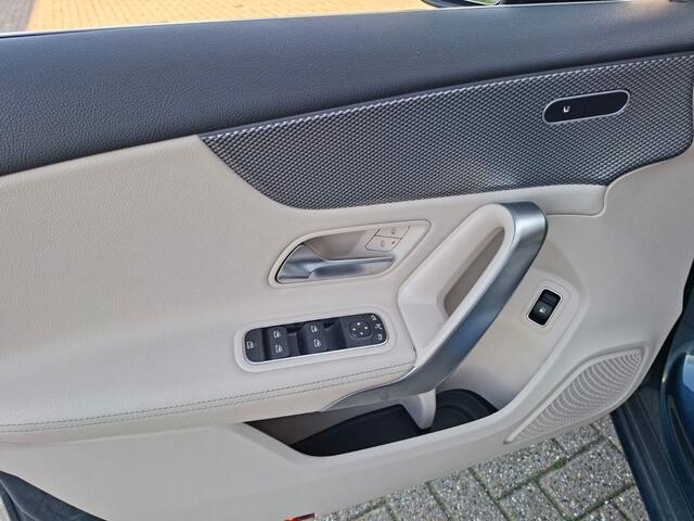 Mercedes-Benz A-KLASSE 250e PREMIUM AUTOMAAT PHEV LEDER NAVI LMV PDC-CAMERA