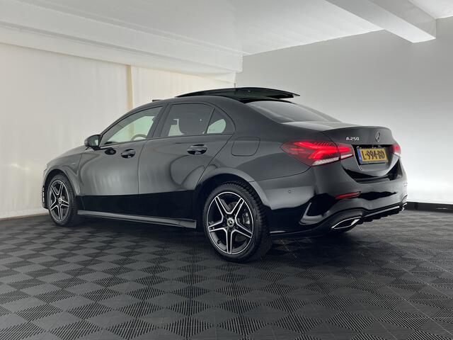 Mercedes-Benz A-KLASSE 250 e Business Solution AMG Limited (INCL.BTW) *PANO | LEATHER-MICROFIBRE | FULL-LED | AMBIENTLIGHT | HEATED-SPORTSEATS | WIDESCREEN-DIGICOCKPIT | DAB+ | NAVI-FULLMAP | CAMERA | PRIVACYGLASS | 18''ALU*
