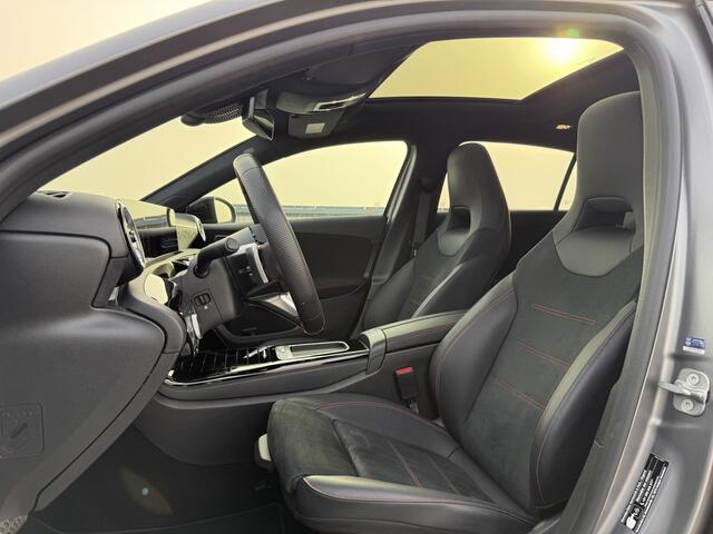 Mercedes-Benz A-KLASSE 180 AMG Line | Pano | Magno Grau | Camera