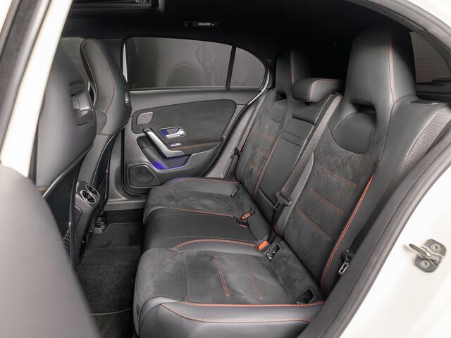 Mercedes-Benz A-KLASSE Hatchback 250 e Business Solution AMG Premium PLUS | Panorama dak