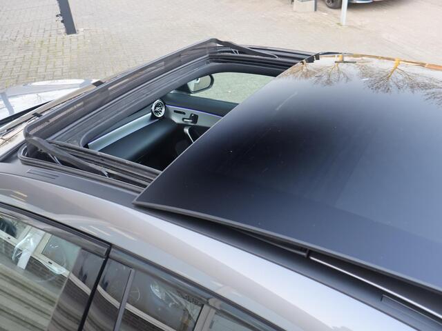 Mercedes-Benz A-KLASSE 180 AUT. AMG SPORT + PANORAMA | MBUX | SFEERVERL. | CAMERA | MEMORY | STOELVERW.