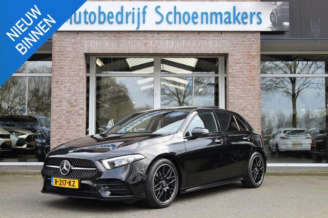 Mercedes-Benz A-KLASSE 180 AMG Line PANO SFEERVERL. LEER/ALCANTARA WIDESCREEN STOELVERW. ZWARTE-HEMEL CAMERA DAB CRUISE CLIMA NAVI 2XPDC 18''LMV NAP