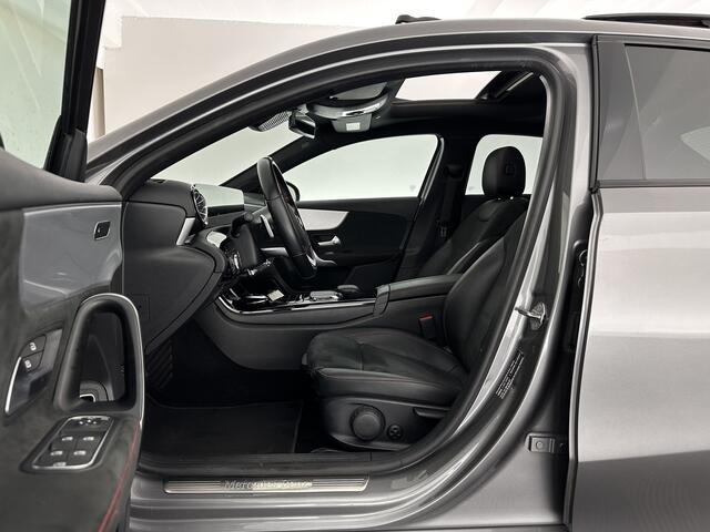 Mercedes-Benz A-KLASSE 250 e Business Solution AMG Limited (Plug-in) (INCL-BTW) *PANO | LEATHER-MICROFIBRE | FULL-LED | AMBIENTLIGHT | HEATED-SPORTSEATS | WIDESCREEN-COCKPIT | DAB+ | NAVI-FULLMAP | CAMERA | PRIVACYGLASS | 18''ALU*