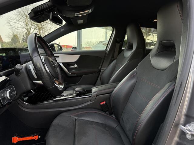 Mercedes-Benz A-KLASSE Aut. 180 Business Sol. AMG Sport | Navi | Camera | Sfeer Verlicting |