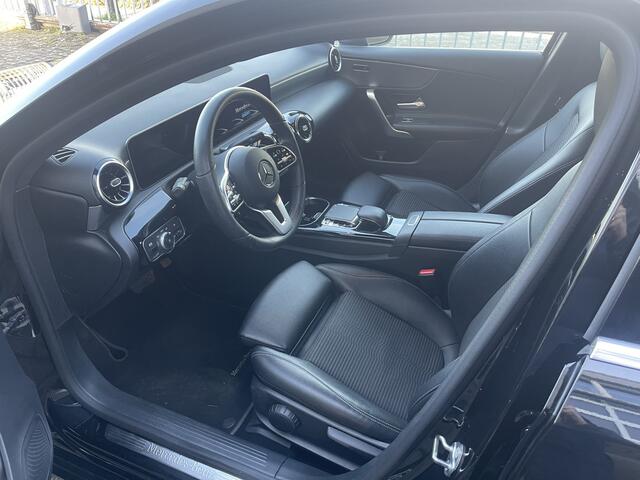 Mercedes-Benz A-KLASSE 200 Premium Plus