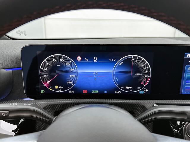 Mercedes-Benz A-KLASSE 250 e Business Solution AMG | Nightpakket | Smartphone-integratie | Panoramaschuifdak | MULTIBEAM LED | THERMOTRONIC | Sfeerverlichting | Stoelverwarming voor |