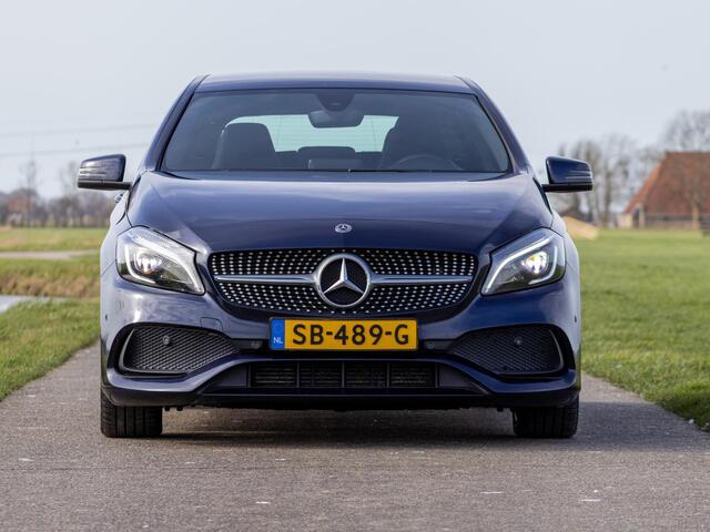 Mercedes-Benz A-KLASSE 180 Sport Edition AMG 18" LED