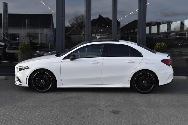 Mercedes-Benz A-KLASSE 250 e AMG Line