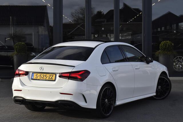 Mercedes-Benz A-KLASSE 250 e AMG Line